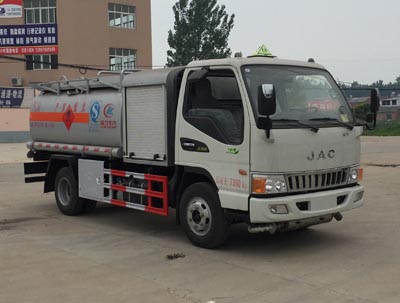 飛機(jī)加油車圖片 飛機(jī)加油車圖片