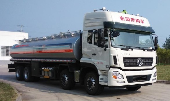 東風天龍油罐車圖片 東風天龍油罐車圖片