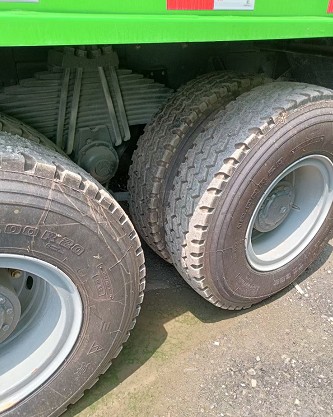 庫(kù)存重汽豪沃TX小四橋渣土車多方位圖片 庫(kù)存重汽豪沃TX小四橋渣土車多方位圖片