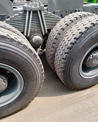 庫存重汽汕德卡后八輪渣土車 庫存重汽汕德卡后八輪渣土車