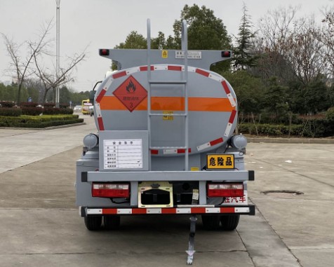 解放4.2方油罐車(chē)_楚勝牌CSC5070GJYC6A型加油車(chē) 解放4.2方油罐車(chē)_楚勝牌CSC5070GJYC6A型加油車(chē)
