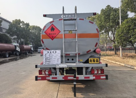 7.5方江淮駿鈴V5加油車(chē)_楚勝牌CSC5091GJYJH6型加油車(chē) 7.5方江淮駿鈴V5加油車(chē)_楚勝牌CSC5091GJYJH6型加油車(chē)